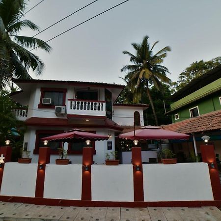 Big Daddy'S Inn Candolim Exteriér fotografie